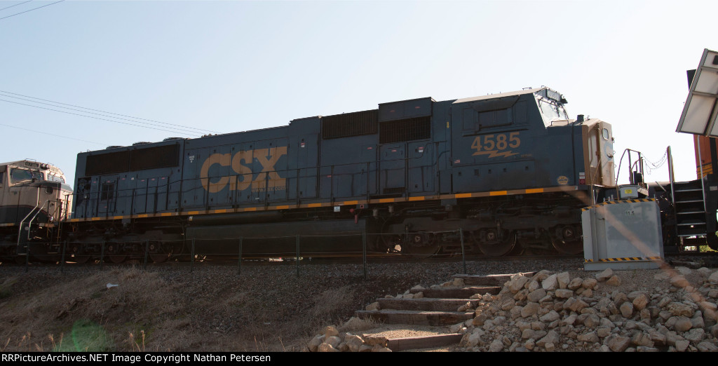 CSX 4585